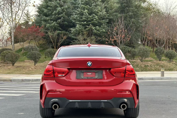 宝马1系 2020款 120i M运动套装车身外观6005