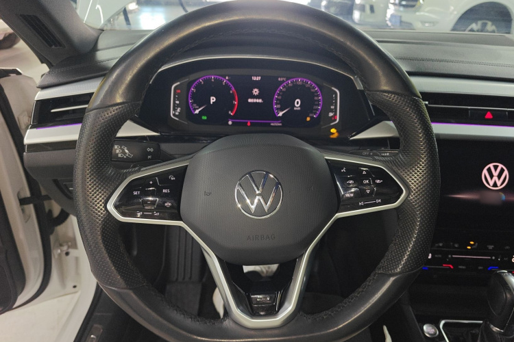 一汽-大众CC 2021款 330TSI 炫目版中控内饰13