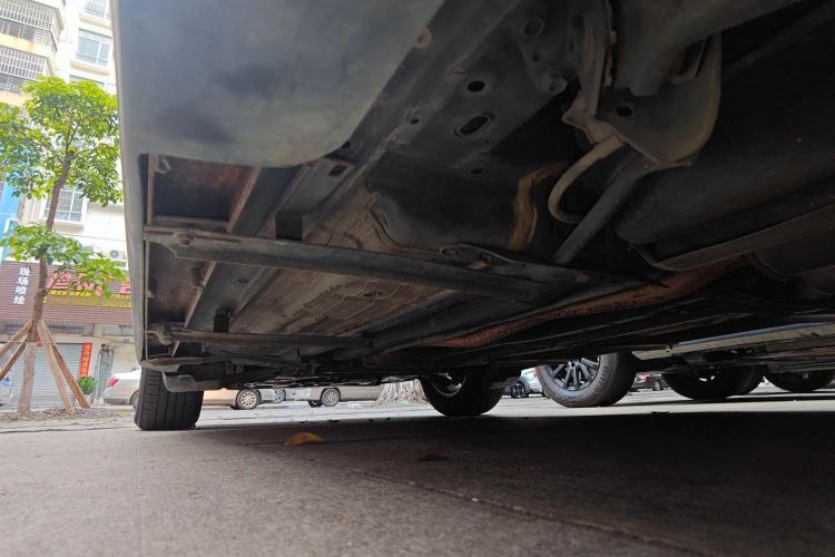 日产 奇骏 2017款 2.0L CVT舒适版 2WD局部细节9002