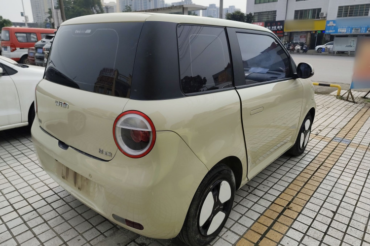 长安启源 长安Lumin 2023款 205km 香沁款车身外观7