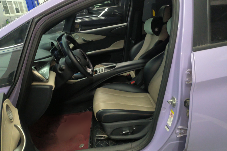 比亚迪 海豚 2023款 420km 时尚版中控内饰19