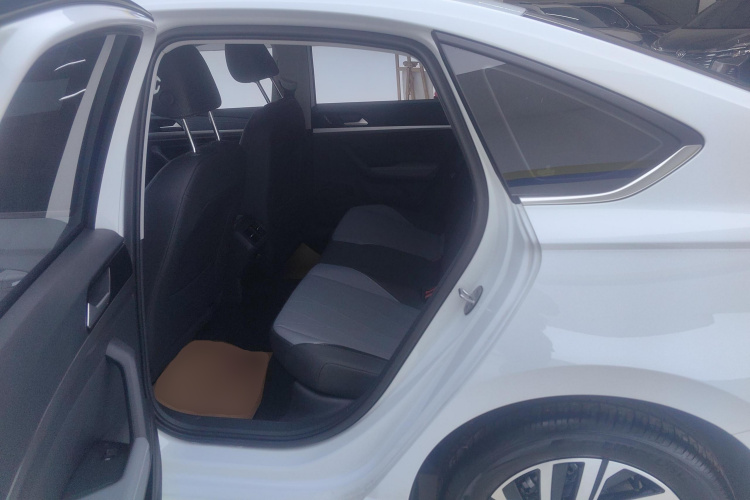 大众 朗逸 2024款 1.5L 自动星空五百万版中控内饰21