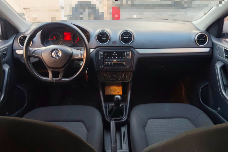 大众 捷达 2017款 1.4L 手动时尚型中控内饰12