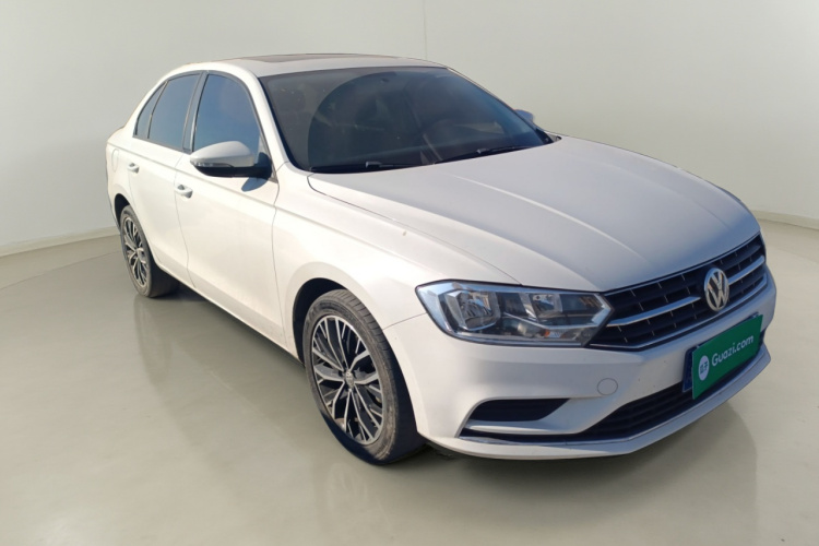 大众 2019款 宝来·传奇 1.5L 自动领先型 国VI车身外观3