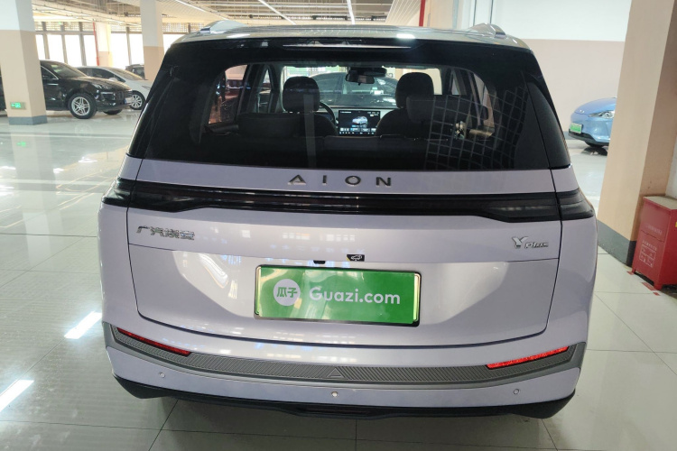 埃安 AION Y 2023款 Plus 510 乐享版车身外观6