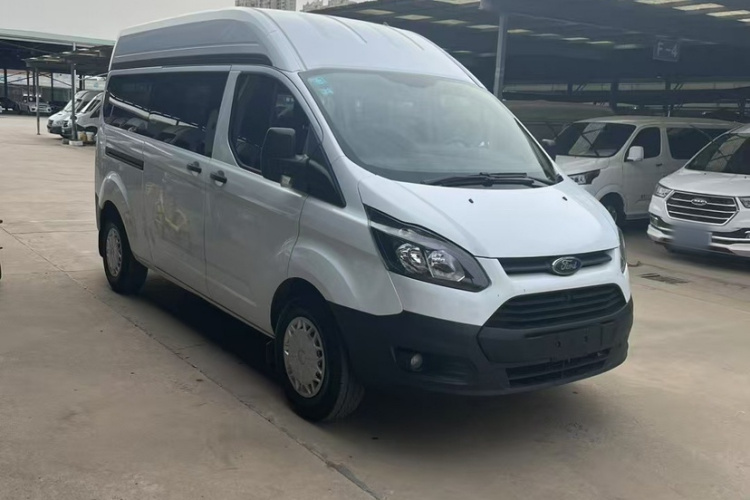 福特 全顺 2017款 2.0T汽油多功能商用车中轴中顶国V车身外观6007