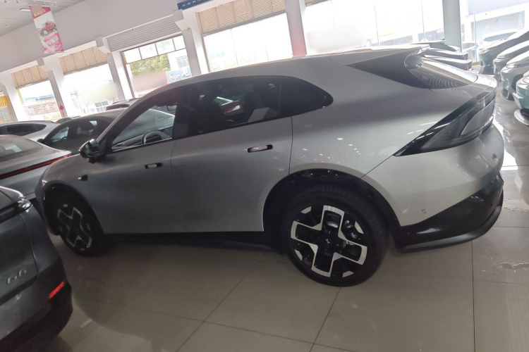 小鹏G7 2025款 702 超长续航 Max车身外观6003