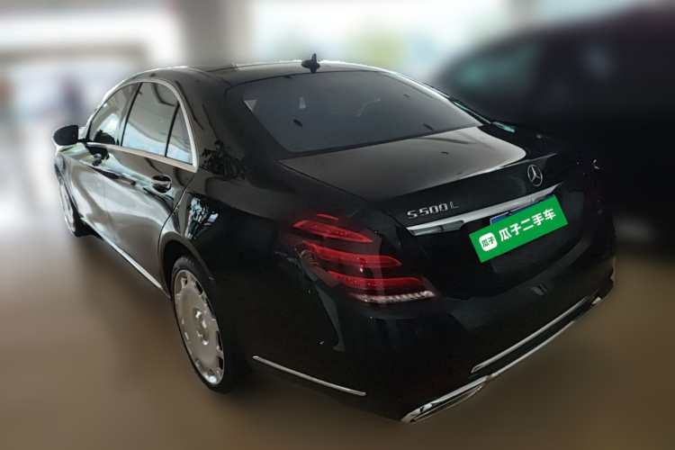 奔驰S级 2014款 S 500 L车身外观5
