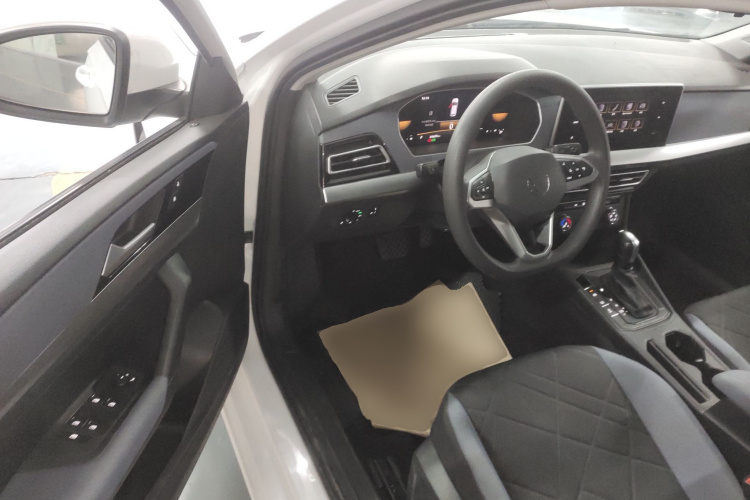 大众 朗逸 2023款 1.5L 自动得逸版中控内饰7003