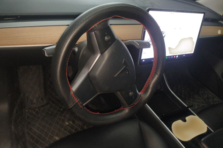 特斯拉 Model 3 2020款 标准续航后驱升级版中控内饰13