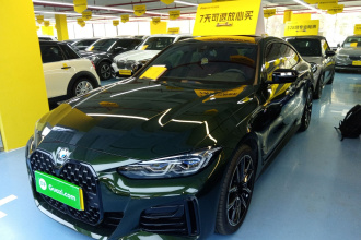 宝马4系 2022款 425i Gran Coupe M运动曜夜套装