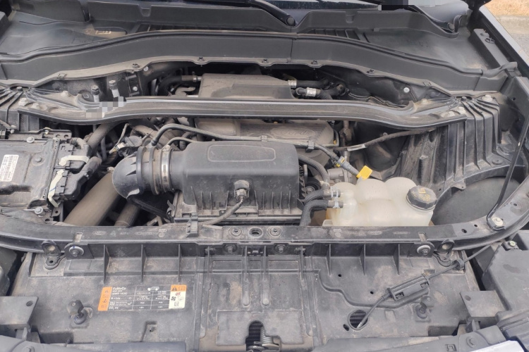 福特 探险者 2020款 EcoBoost 285 四驱钛金版 7座局部细节24