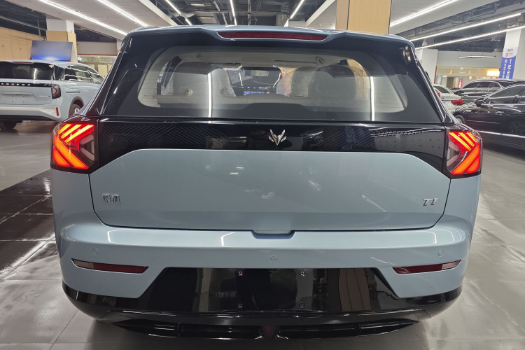 ARCFOX极狐 极狐T1 2025款 425 PRO车身外观6005