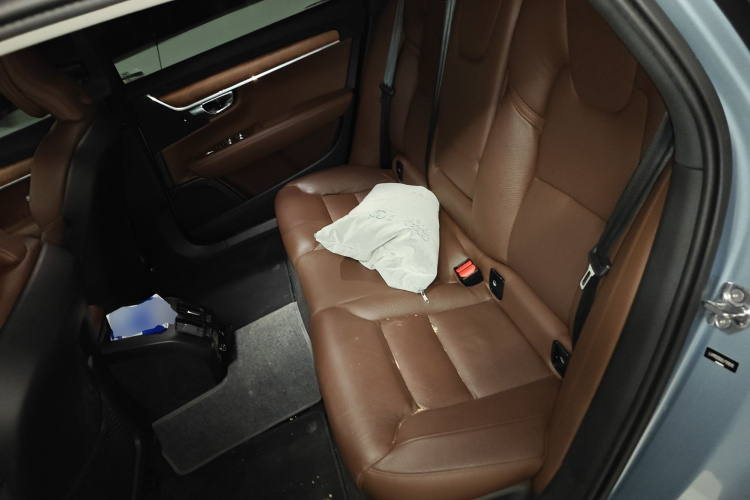 沃尔沃S90 2020款 改款 T5 智逸豪华版中控内饰21