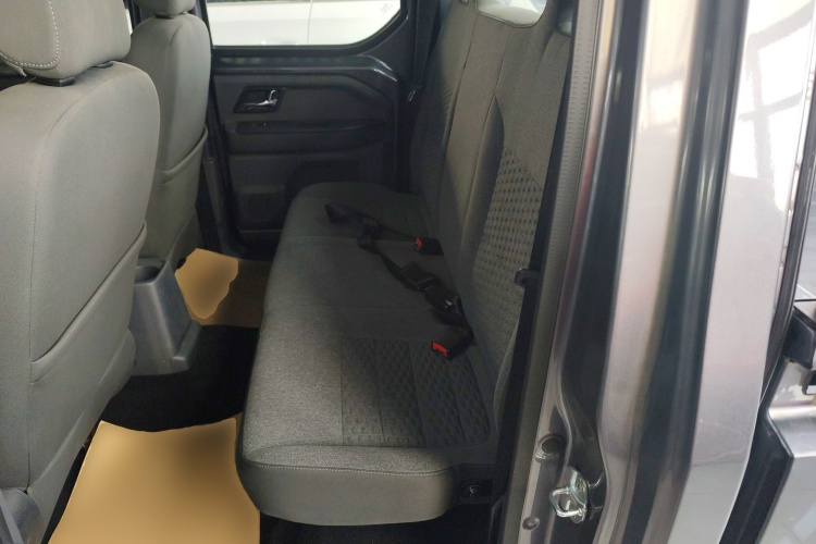 五菱汽车 五菱征途 2021款 1.5L进取型LAR中控内饰7004