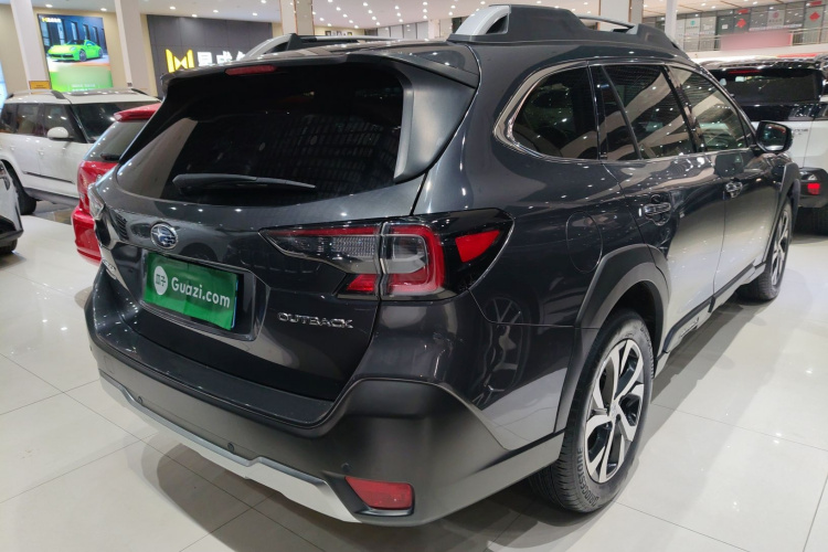 斯巴鲁 傲虎 2021款 2.5i 旗舰版 EyeSight车身外观7