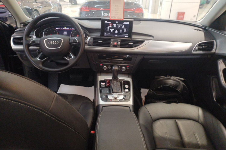 奥迪A6L 2018款 30周年年型 35 TFSI 时尚型中控内饰7002