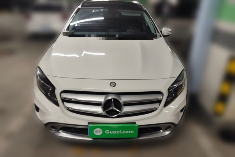 奔驰GLA 2015款 GLA 200 动感型车身外观2