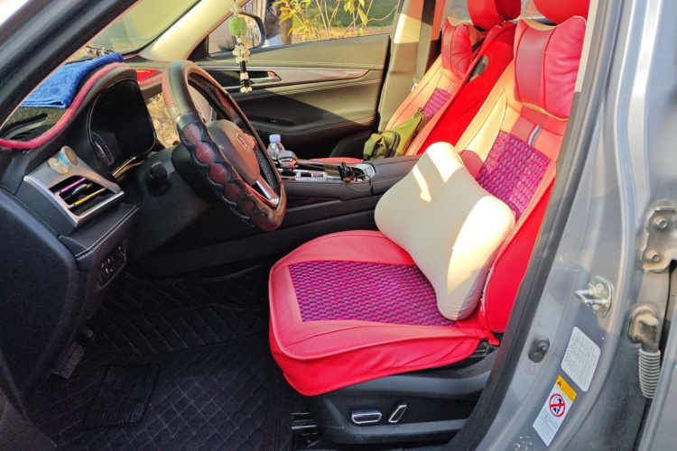 长安CS85 COUPE 2019款 1.5T DCT动版 国VI中控内饰19