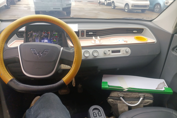 五菱汽车 宏光MINIEV 2022款 马卡龙时尚款 三元锂中控内饰12