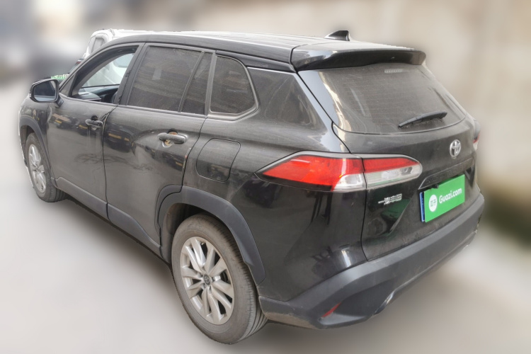 丰田 卡罗拉锐放 2022款 2.0L 精英版车身外观5