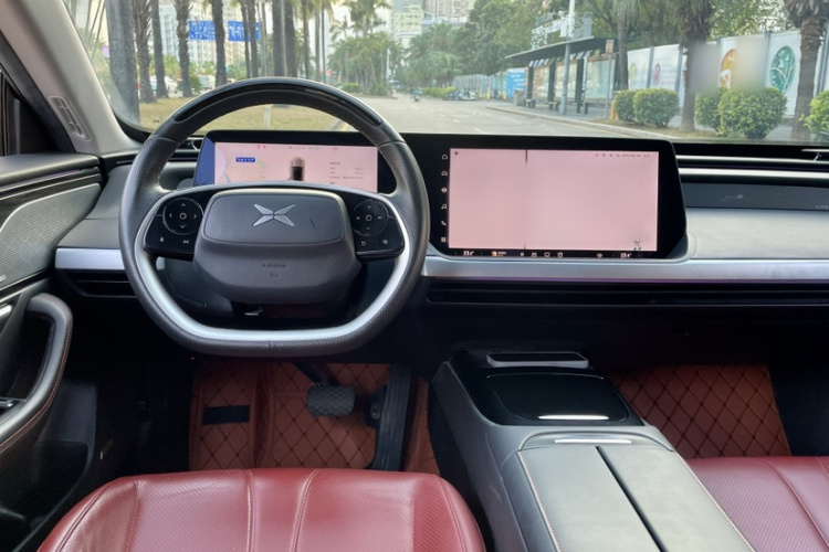 小鹏P7 2020款 670N局部细节13