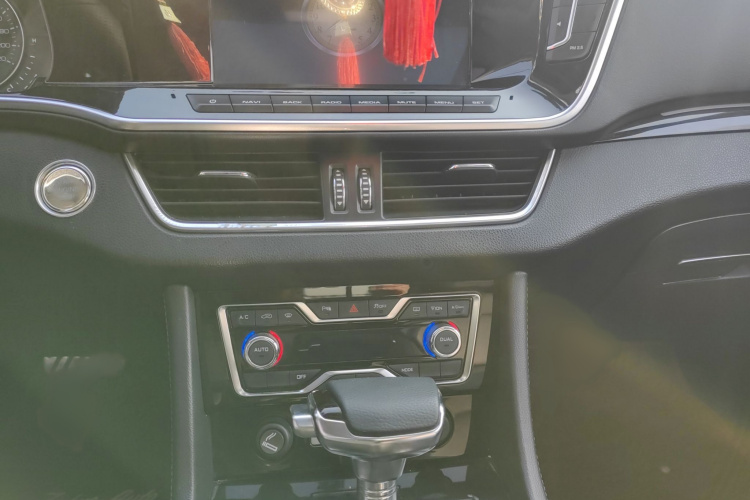 众泰T600 Coupe 2017款 1.5T 自动尊享型局部细节16