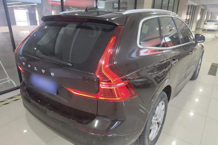 沃尔沃XC60 2019款 T5 四驱智逸版 国VI车身外观6005