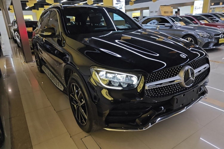 奔驰GLC 2022款 改款二 GLC 260 L 4MATIC 豪华型车身外观3