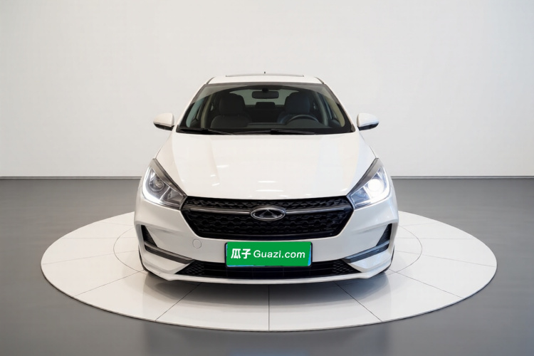 奇瑞 艾瑞泽5 2019款 1.5L 手动自在版 国V车身外观2