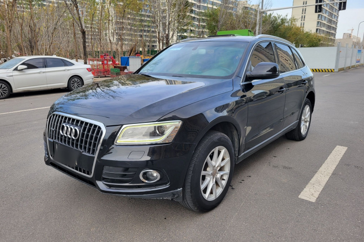 奥迪Q5 2013款 40 TFSI 进取型车身外观1