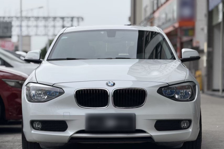 宝马1系(进口) 2013款 改款 116i 领先型车身外观6001