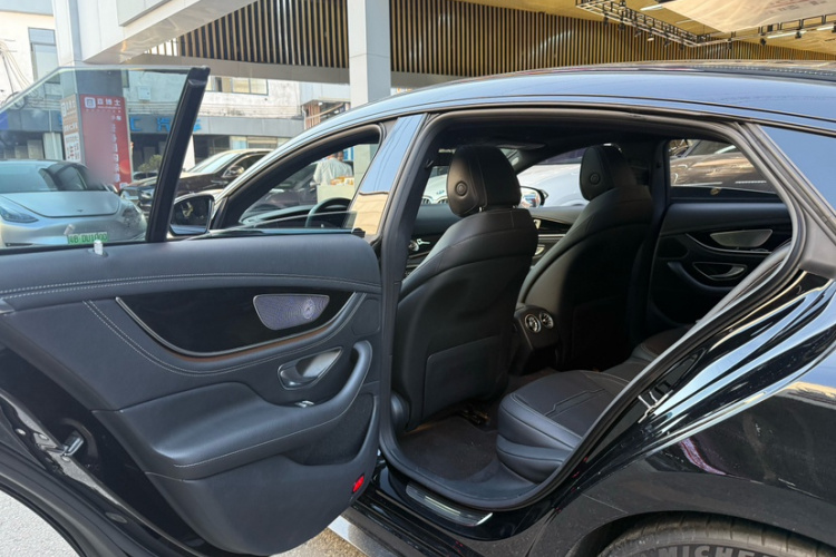 奔驰 2023款 AMG GT 50 四门跑车中控内饰7004