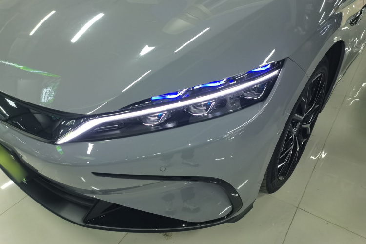 比亚迪 汉 2025款 DM-i 智驾版 125KM尊贵型局部细节36