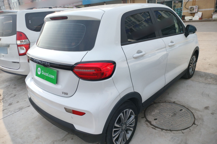 零跑汽车 零跑T03 2021款 400舒享版车身外观7