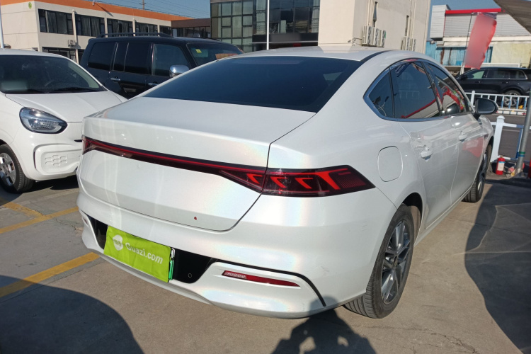 比亚迪 秦PLUS 2023款 冠军版 EV 510KM卓越型车身外观6005