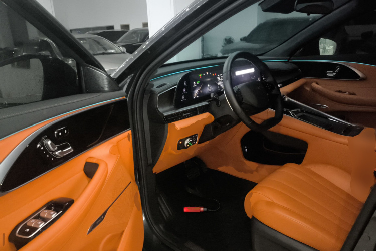 星途凌云 2025款 400T 四驱星尊版中控内饰7003