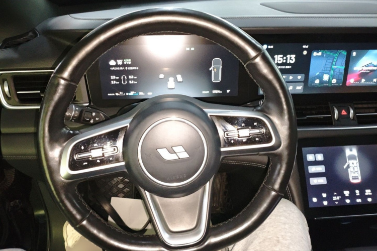 理想汽车 理想ONE 2021款 增程6座版局部细节13