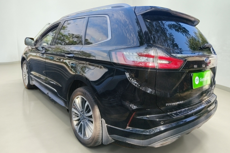 福特 锐界 2021款 PLUS EcoBoost 245 两驱豪锐型 7座车身外观5