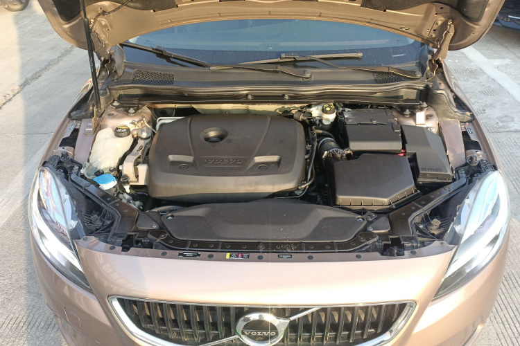 沃尔沃V40 2017款 T3 智逸版局部细节24