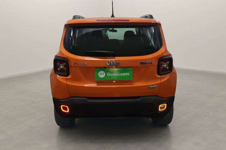 Jeep 自由侠 2017款 180T 自动高能版车身外观6