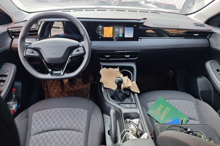 荣威i5 2026款 1.5L 手动舒享版中控内饰12