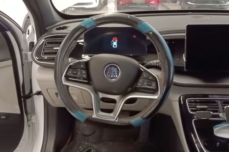 比亚迪 秦PLUS 2024款 荣耀版 EV 510KM领先型局部细节13