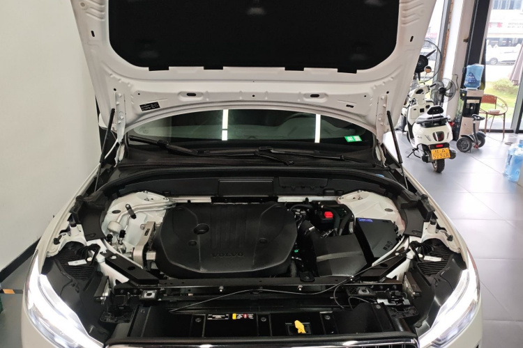 沃尔沃XC60 2023款 B5 四驱智远豪华版局部细节24