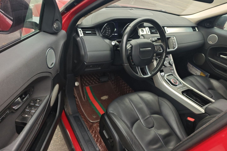 路虎 揽胜极光 2015款 2.0T 五门智耀版中控内饰20