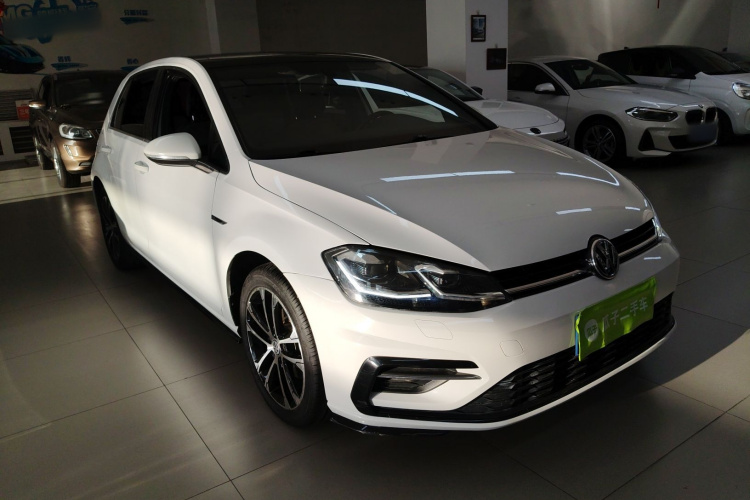 大众 高尔夫 2018款 280TSI 自动R-Line型车身外观3