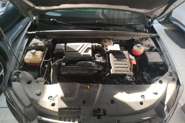 比亚迪 秦PLUS 2021款 DM-i 55KM 旗舰型局部细节24