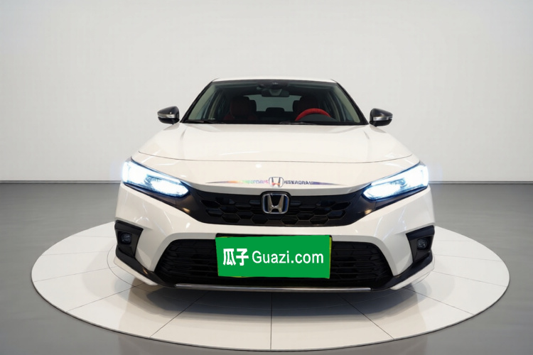 本田 思域 2023款 HATCHBACK 2.0L e:HEV 极曜版车身外观2