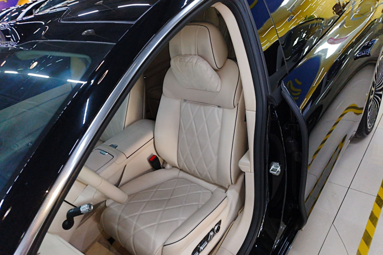 鸿蒙智行 享界S9 2024款 纯电 Ultra 四驱旗舰版局部细节19