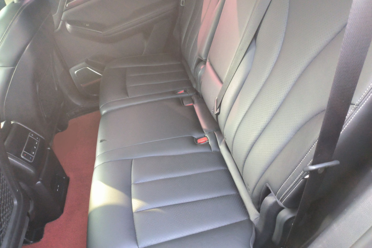 比亚迪 唐 2018款 2.0T 自动智联尊荣型 7座 国V中控内饰7004